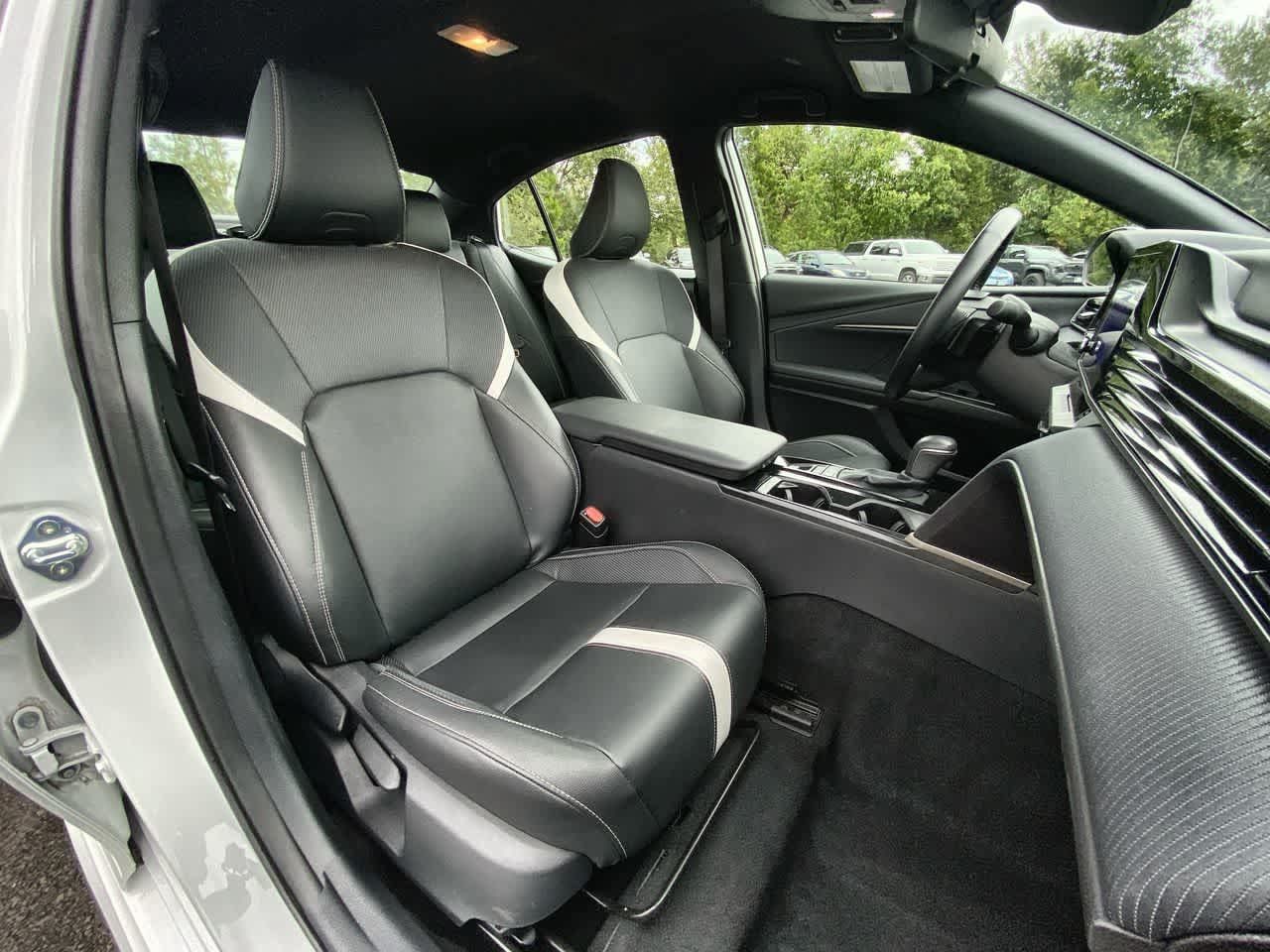 Certified 2025 Toyota Camry SE FWD image 23