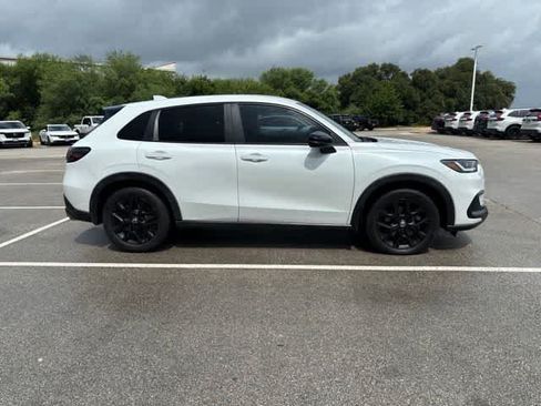 Used 2024 Honda HR-V Sport image 6