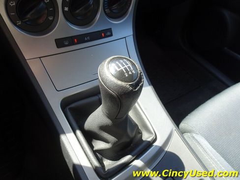 Used 2011 MAZDA MAZDA3 s Sport FWD image 16