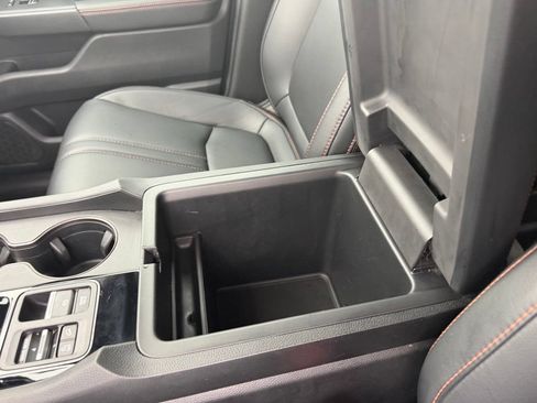 Used 2025 Honda Pilot TrailSport image 26