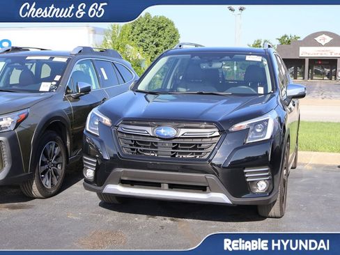 Used 2023 Subaru Forester Touring AWD/4WD image 9