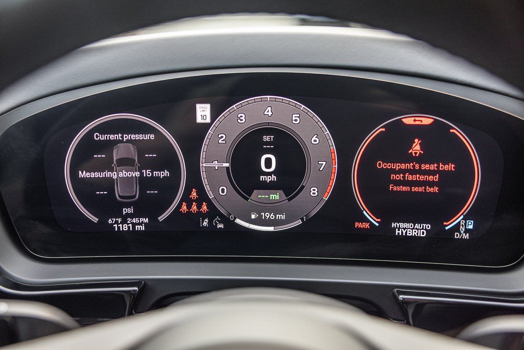 Certified 2025 Porsche Cayenne E-Hybrid AWD/4WD image 22