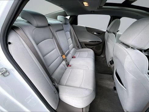 Used 2024 Chevrolet Malibu LT FWD image 24