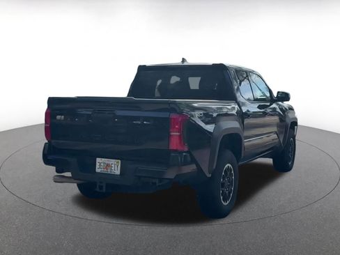 Used 2025 Toyota Tacoma TRD Off-Road image 14
