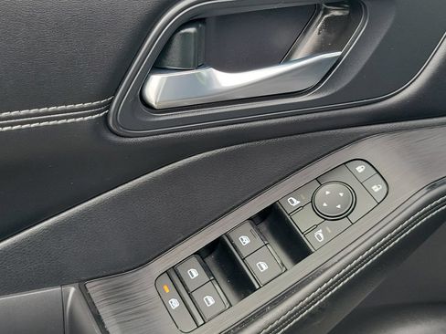 Certified 2023 Nissan Rogue SV w/ SV Premium B Package FWD image 25