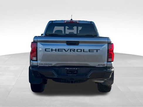 Certified 2023 Chevrolet Colorado ZR2 w/ ZR2 Convenience Package III image 4