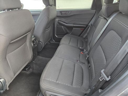 Used 2025 Ford Escape Active image 28