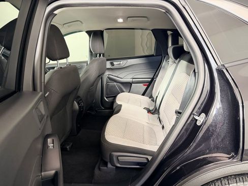 Used 2023 Ford Escape Active image 27