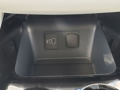 New 2026 Ford Explorer Platinum AWD/4WD image 26