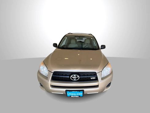 Used 2012 Toyota RAV4 4WD V6 w/ Upgrade Value Pkg image 3