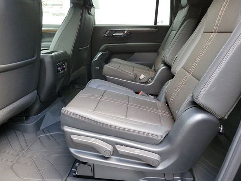 New 2025 Chevrolet Suburban High Country image 16