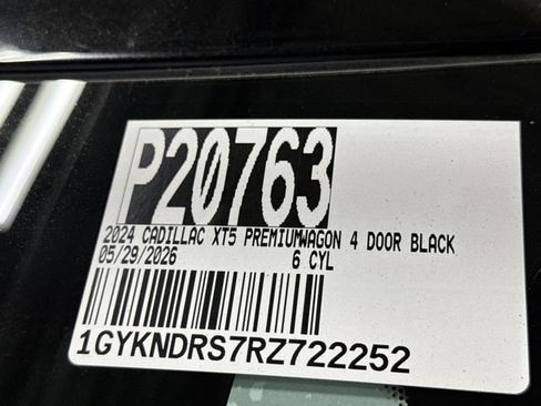 Certified 2024 Cadillac XT5 Premium Luxury AWD/4WD image 33