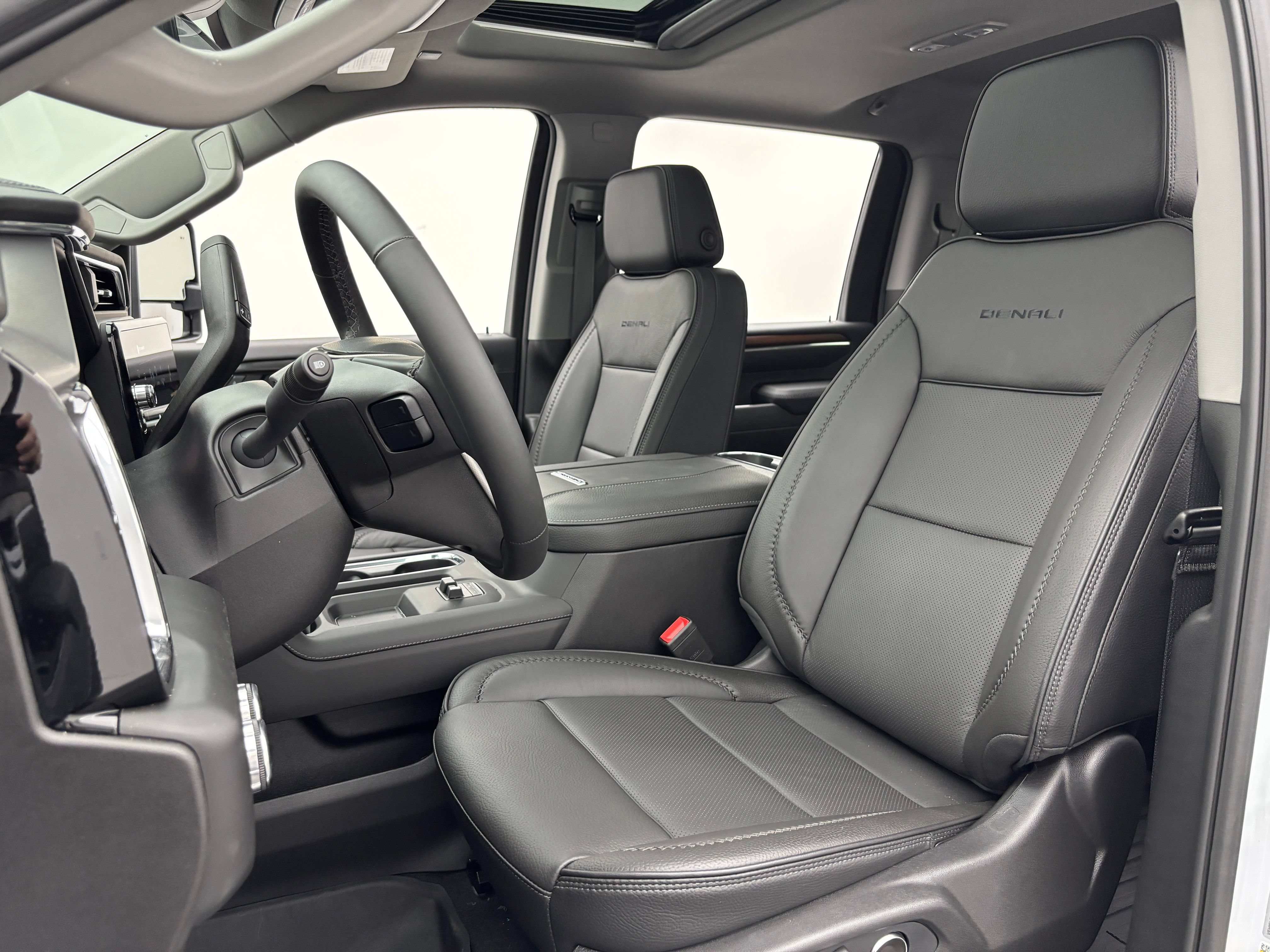 New 2026 GMC Sierra 3500 Denali AWD/4WD image 22
