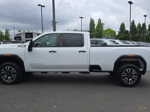 Used 2021 GMC Sierra 3500 4x4 Crew Cab w/ Gooseneck/5TH Wheel Package image 6