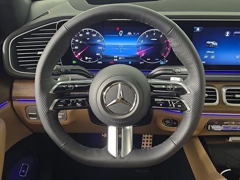 New 2026 Mercedes-Benz GLS 450 4MATIC image 31
