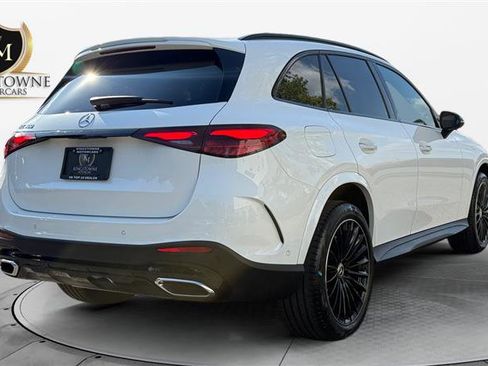 Used 2025 Mercedes-Benz GLC 300 image 5