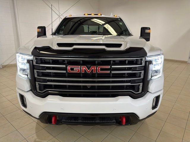 Used 2023 GMC Sierra 2500 AT4 w/ AT4 Preferred Package AWD/4WD image 9