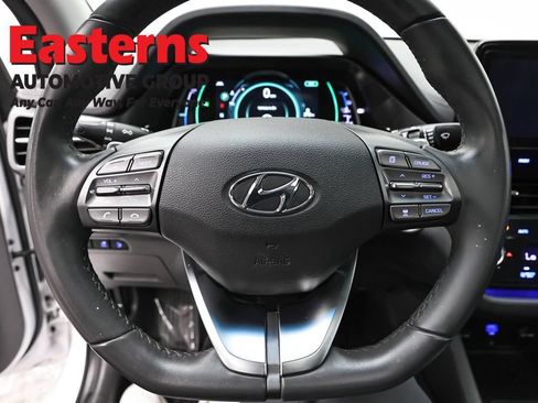 Used 2021 Hyundai Ioniq Limited FWD image 10