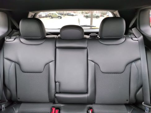 New 2026 Jeep Compass Latitude AWD/4WD image 31