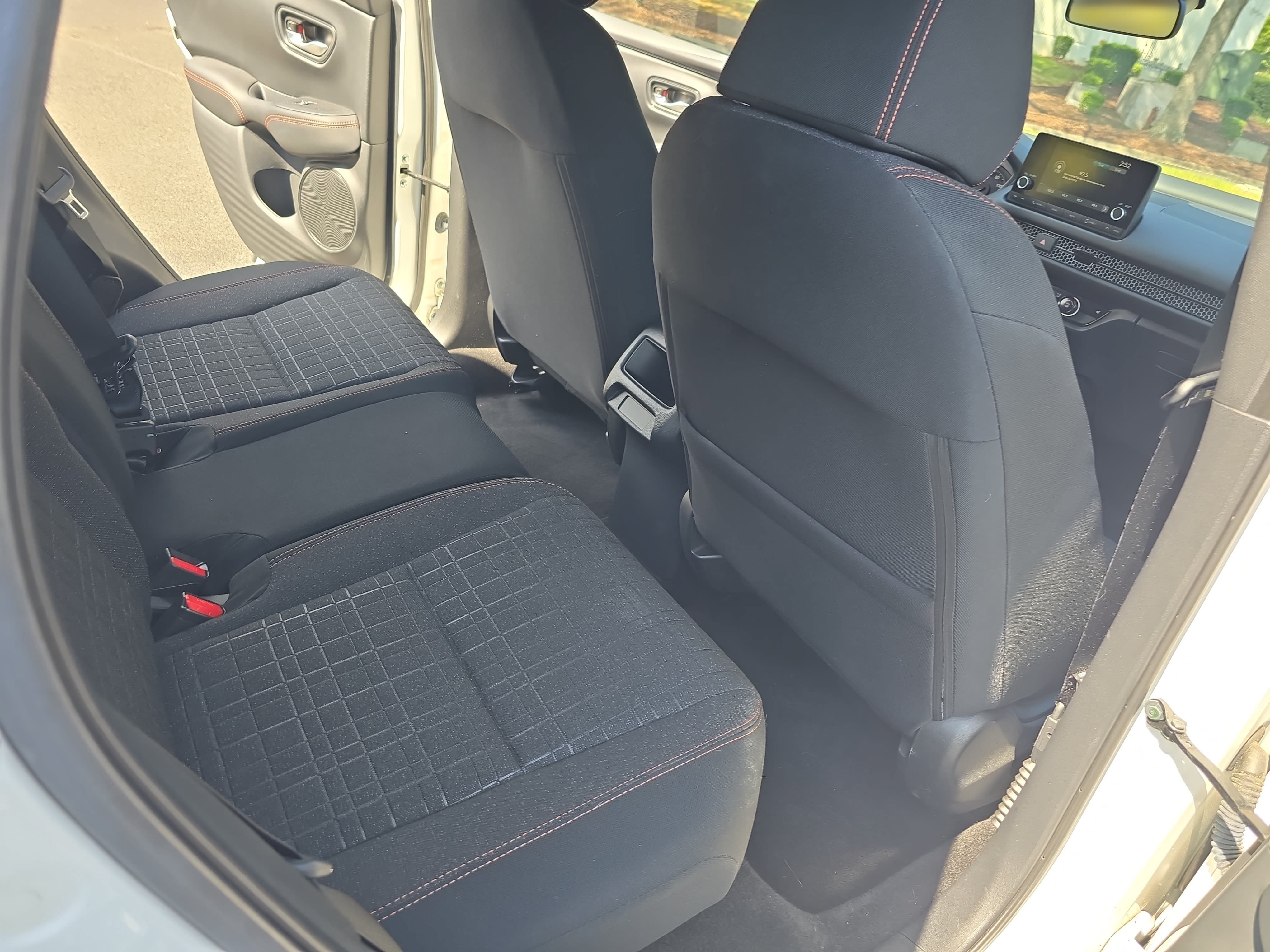 Certified 2025 Honda HR-V Sport image 11