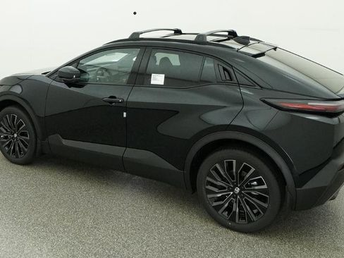 New 2026 Toyota C-HR AWD/4WD image 12