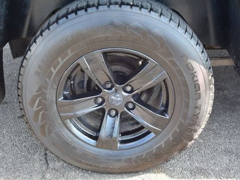 Used 2021 RAM 1500 Express w/ Wheel & Sound Group AWD/4WD image 46