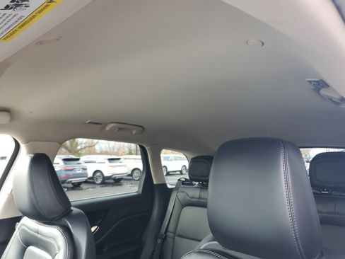 Used 2023 Lincoln Corsair AWD w/ Equipment Group 101A image 11