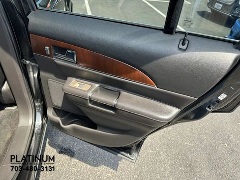 Used 2014 Lincoln MKX AWD w/ Equipment Group 102A image 21