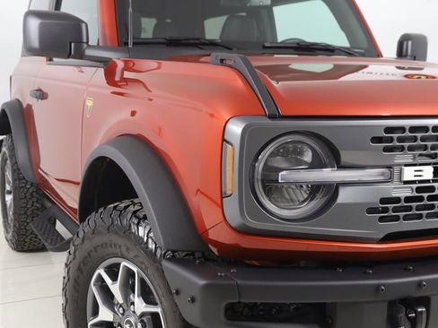 Used 2024 Ford Bronco Badlands image 18