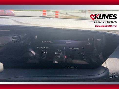 Used 2025 Buick Encore GX Preferred AWD/4WD image 24