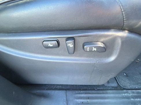 Used 2015 INFINITI QX80 4WD w/ Theater Package image 14