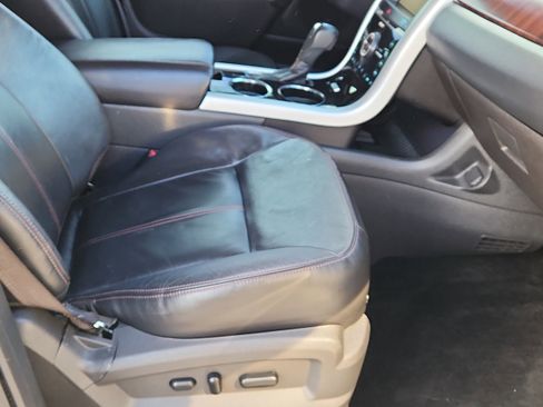 Used 2013 Ford Edge Limited AWD/4WD image 13