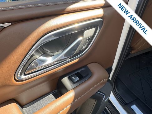 Used 2023 Chevrolet Tahoe High Country image 17