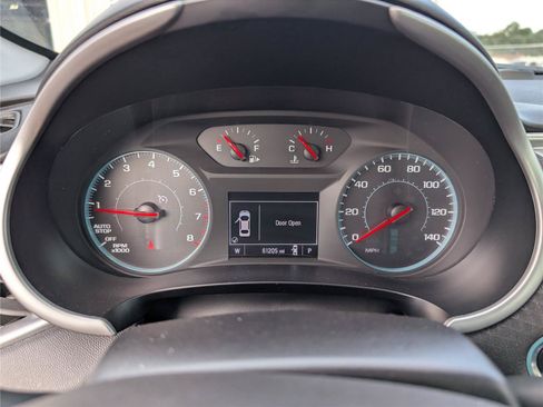 Used 2024 Chevrolet Malibu LT FWD image 23
