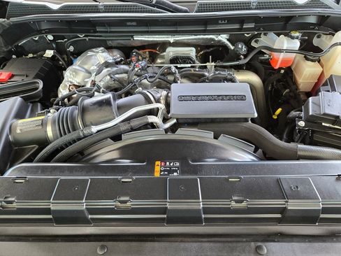 Used 2025 GMC Sierra 2500 SLT w/ Texas SLT Premium Package image 37