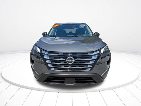 Used 2024 Nissan Rogue S FWD image 9