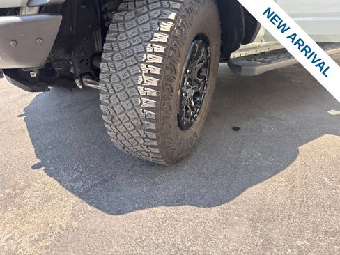 Used 2024 Ford Bronco Wildtrak AWD/4WD image 31