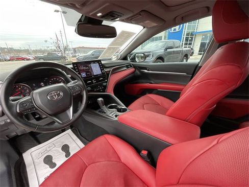 Used 2023 Toyota Camry XSE image 21