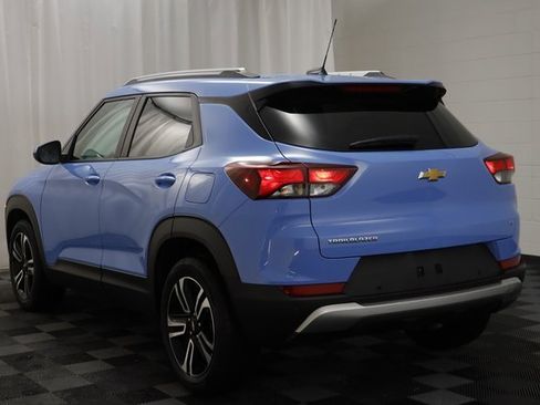 Certified 2024 Chevrolet TrailBlazer LT w/ Driver Confidence Package image 13