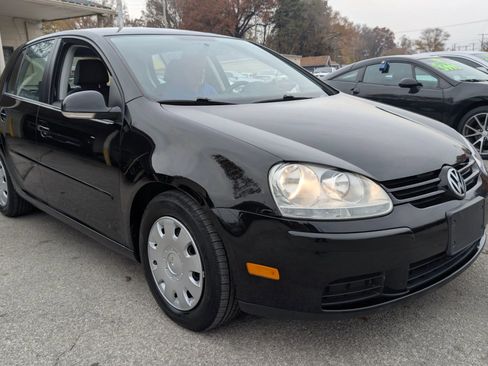 Used 2009 Volkswagen Rabbit S FWD image 1