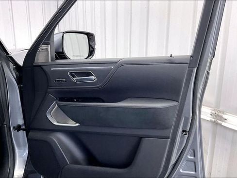 Certified 2025 INFINITI QX80 Sensory AWD/4WD image 23