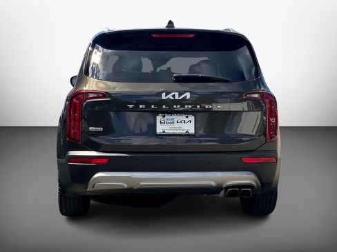 Used 2022 Kia Telluride S image 6