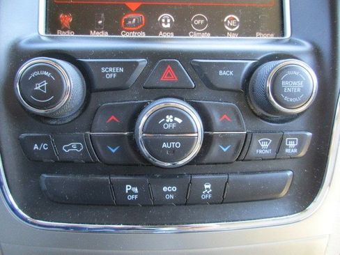 Used 2015 Jeep Grand Cherokee Overland AWD/4WD image 29
