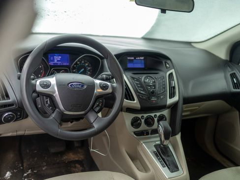 Used 2013 Ford Focus SE image 26