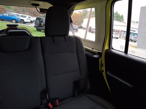 Used 2024 Jeep Wrangler Sport S image 20