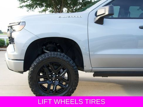 Used 2026 Chevrolet Silverado 1500 Custom RWD image 5