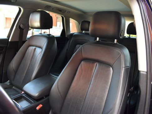 Used 2018 Audi Q5 2.0T Premium Plus w/ Premium Plus Package AWD/4WD image 13