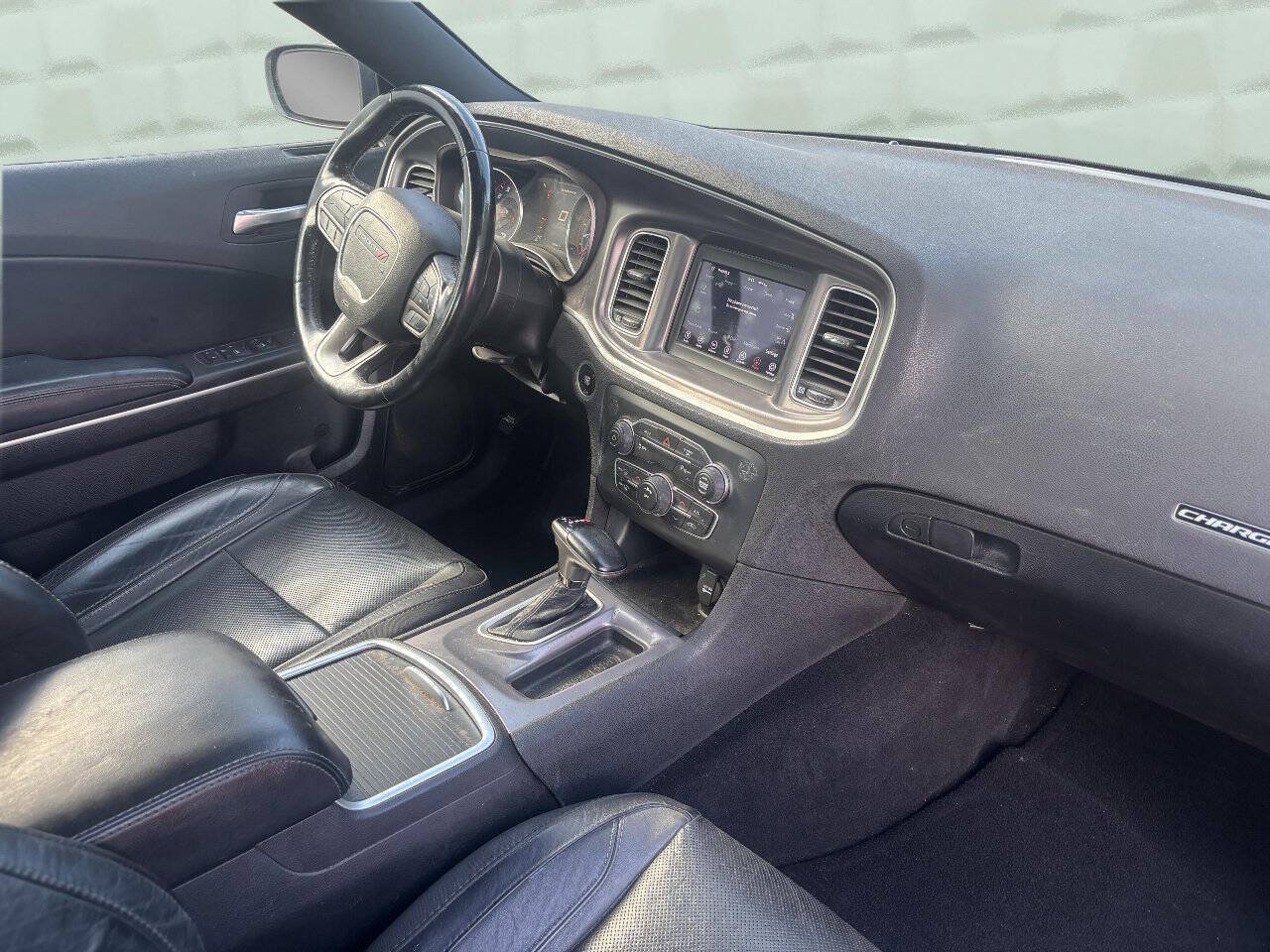 Used 2021 Dodge Charger SXT w/ Leather Interior Group RWD image 14