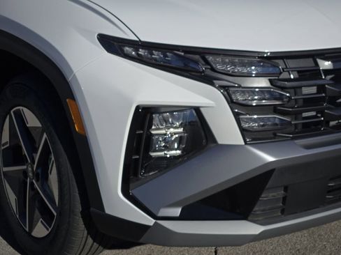 New 2026 Hyundai Tucson SEL FWD image 9
