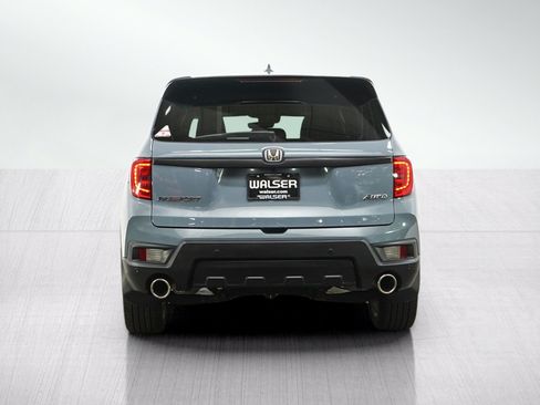Used 2023 Honda Passport EX-L image 4